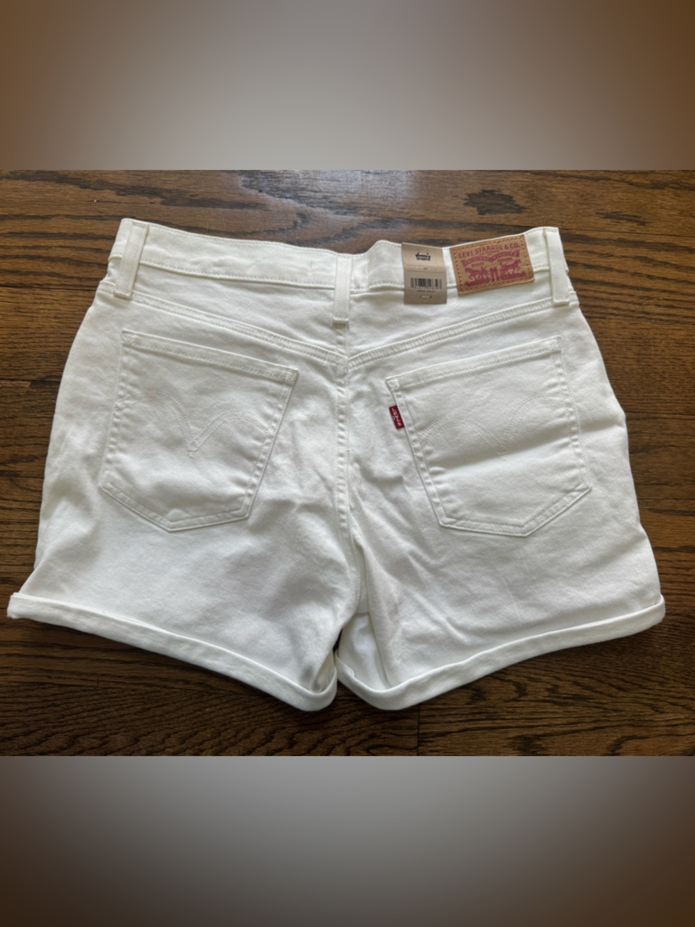 Levi’s Mid Length White Denim Shorts W29 NWT High Rise Clean Classic - Picture 2 of 4